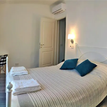 Casa Giustiniano - Metro San Paolo アパート *